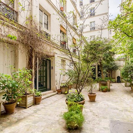 Marais Place Des Vosges Sevigne Párizs Kültér fotó